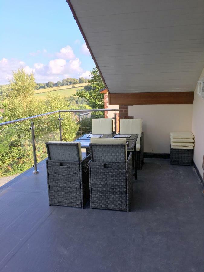 Brivalley View Villa